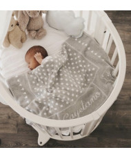 Mantita Topos Fondo Gris/ Topos Blanco(Personalizado)-Pangasa