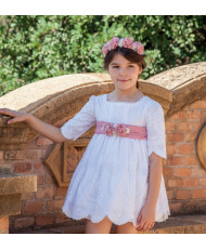 Vestido Plumeti Bordado Cinturón Musola Fresa-Coco Ceremonia